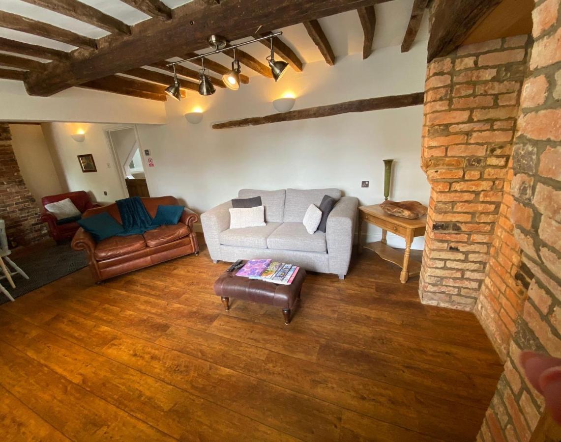 Stoop Cottage - In The Heart Of Quorn Quorndon 外观 照片