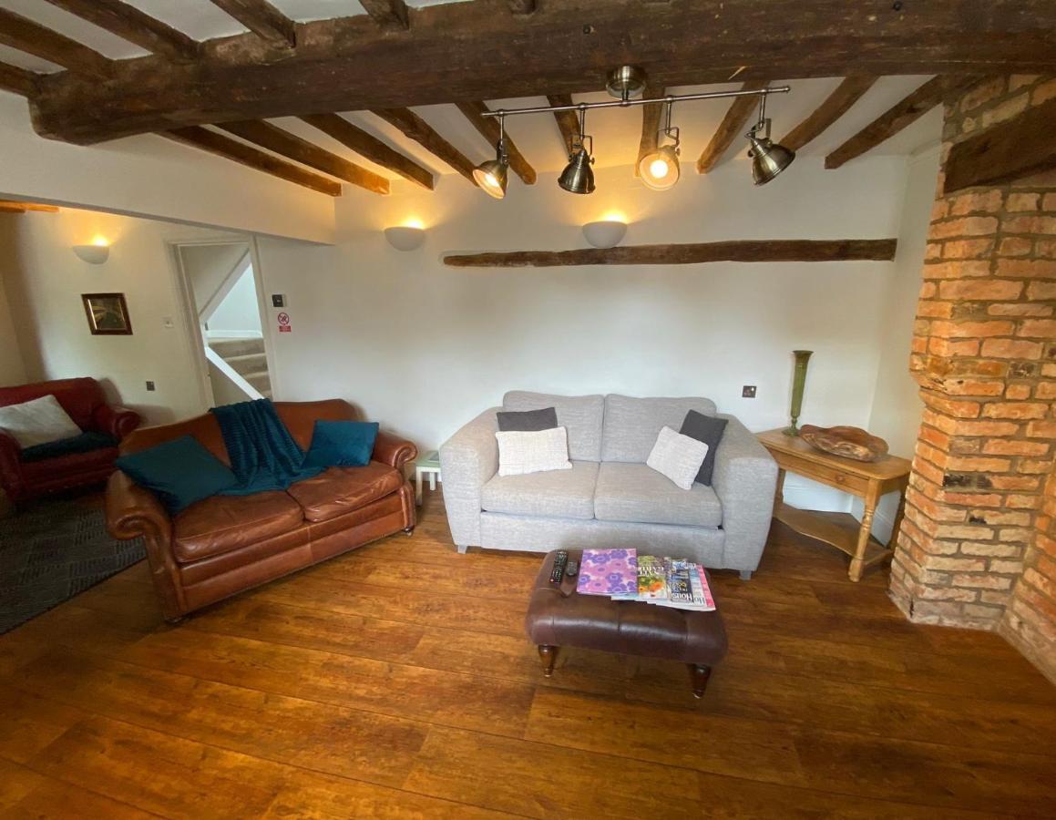 Stoop Cottage - In The Heart Of Quorn Quorndon 外观 照片